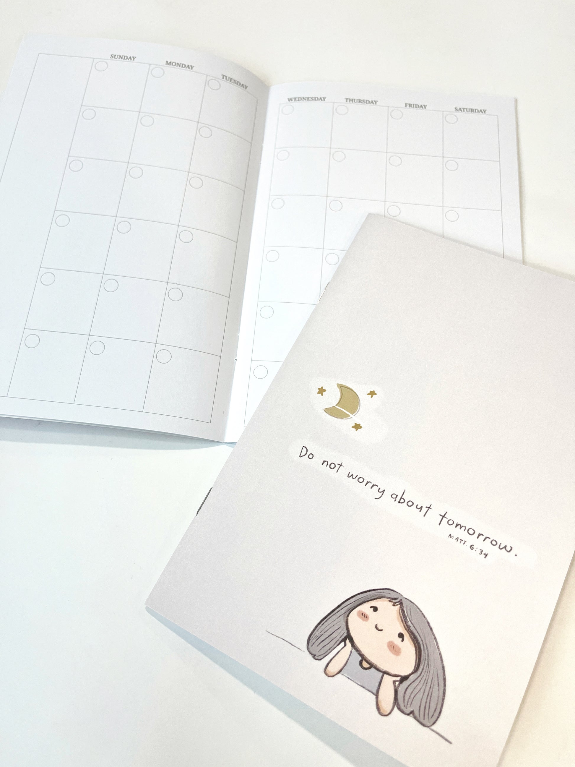 The Letterer Undated Monthly Planner – Planner on the Go!